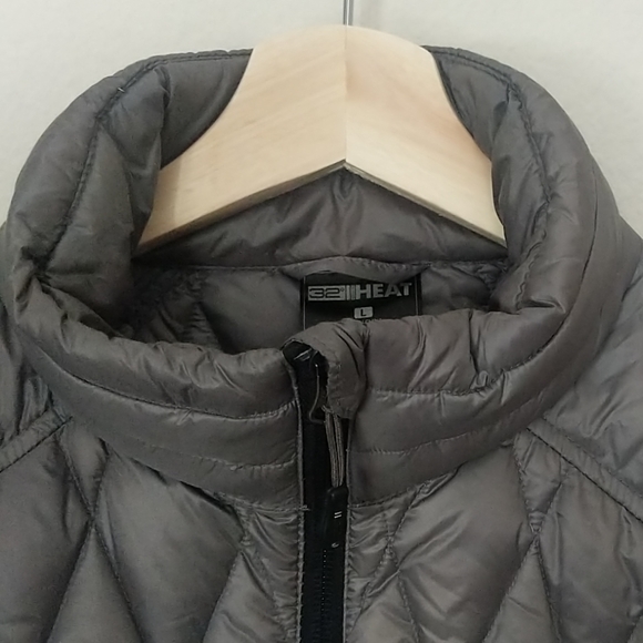 Lightweight Packable Feather Down Puffer Jacket - Picture 3 of 6